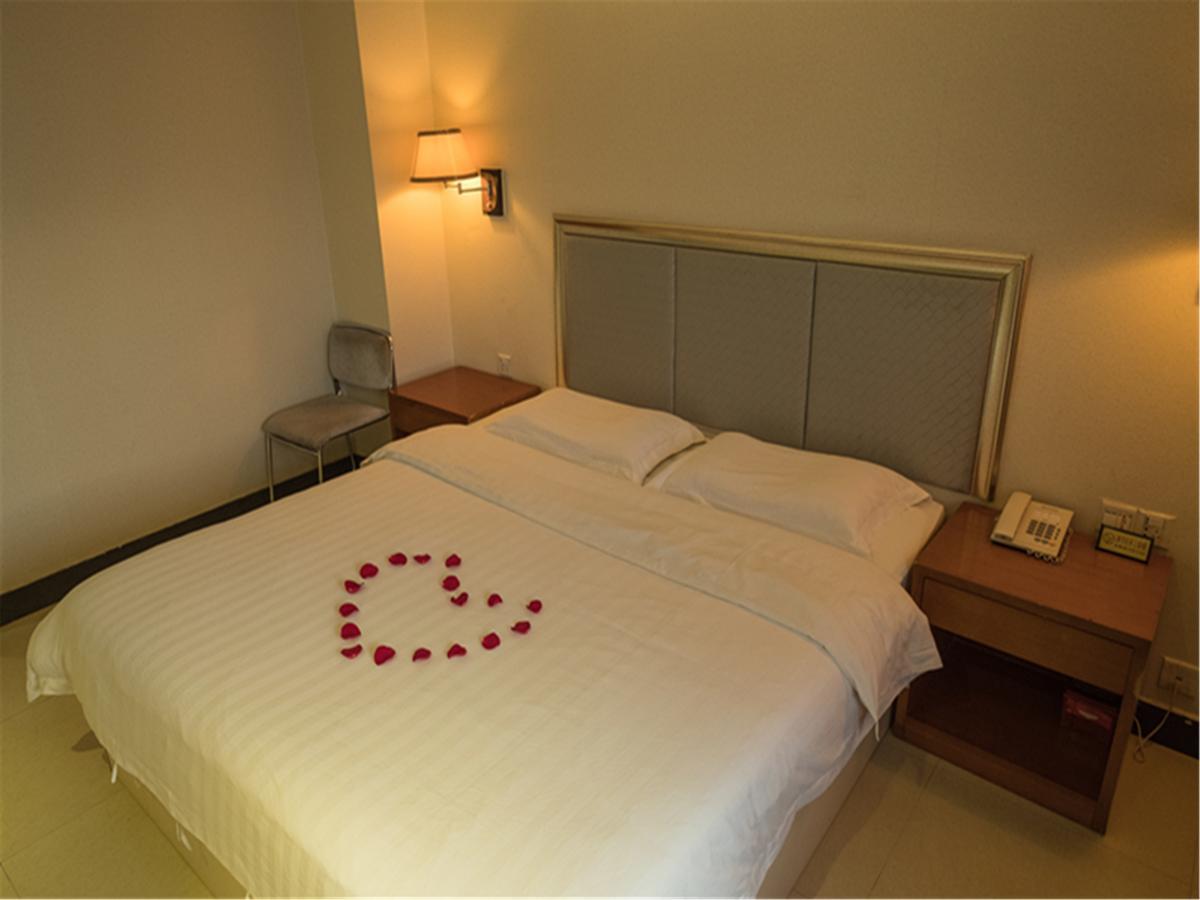 Guangzhou Minghong Hotel Exterior photo
